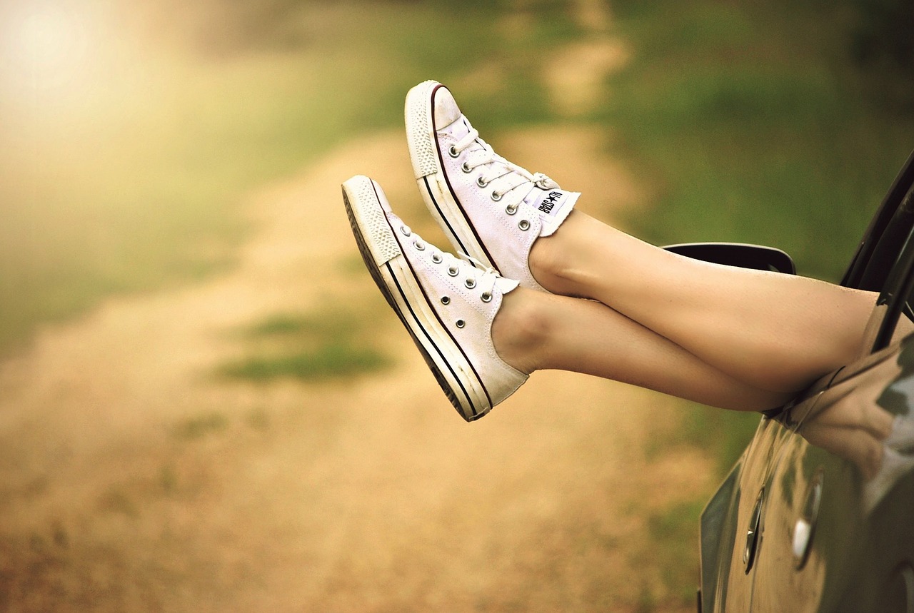Il segreto per mantenere le scarpe bianche sempre pulite e brillanti